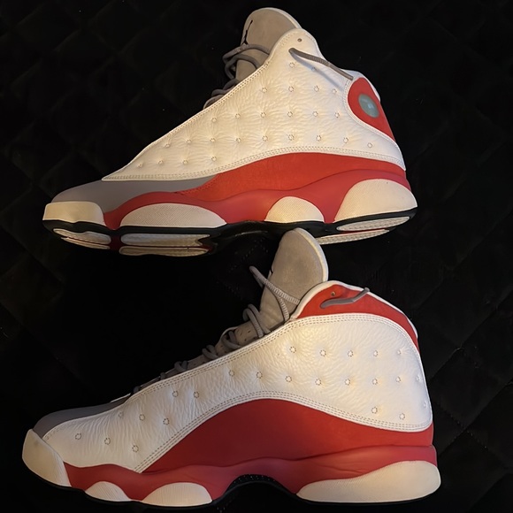 Jordan 13 Grey Toe - Size 11 used no box - Picture 3 of 6